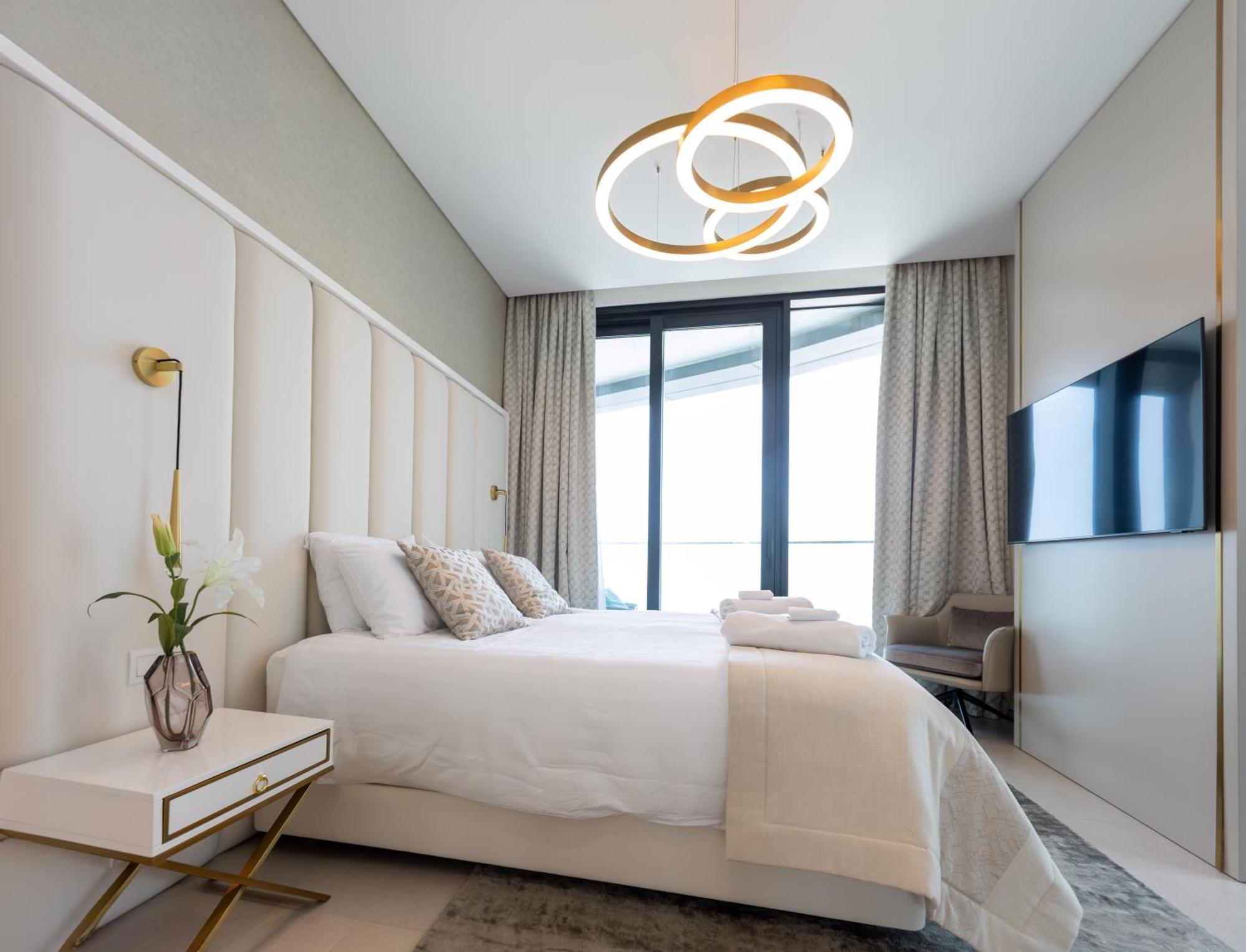 Apartment Luxurious 3br Address Seaview