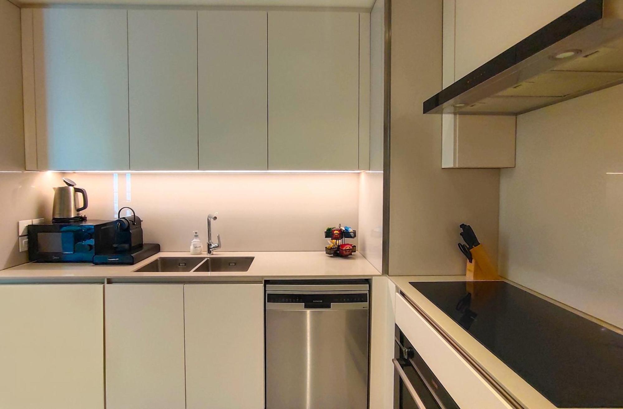 Luxurious 3br Address Seaview *